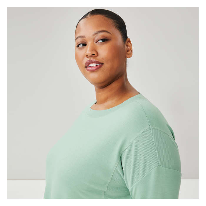 Women+ Active Terry Pullover